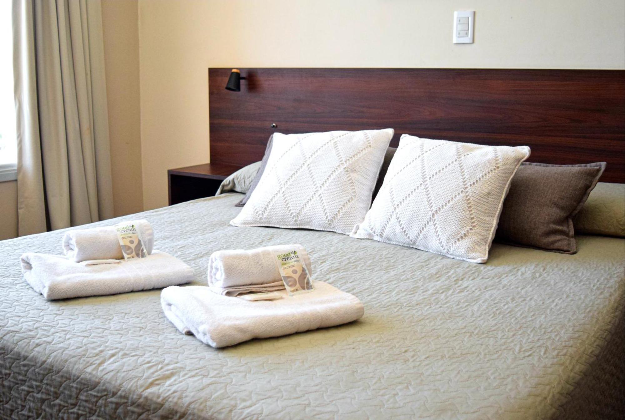 Alamo Hotel Villa Carlos Paz Zewnętrze zdjęcie