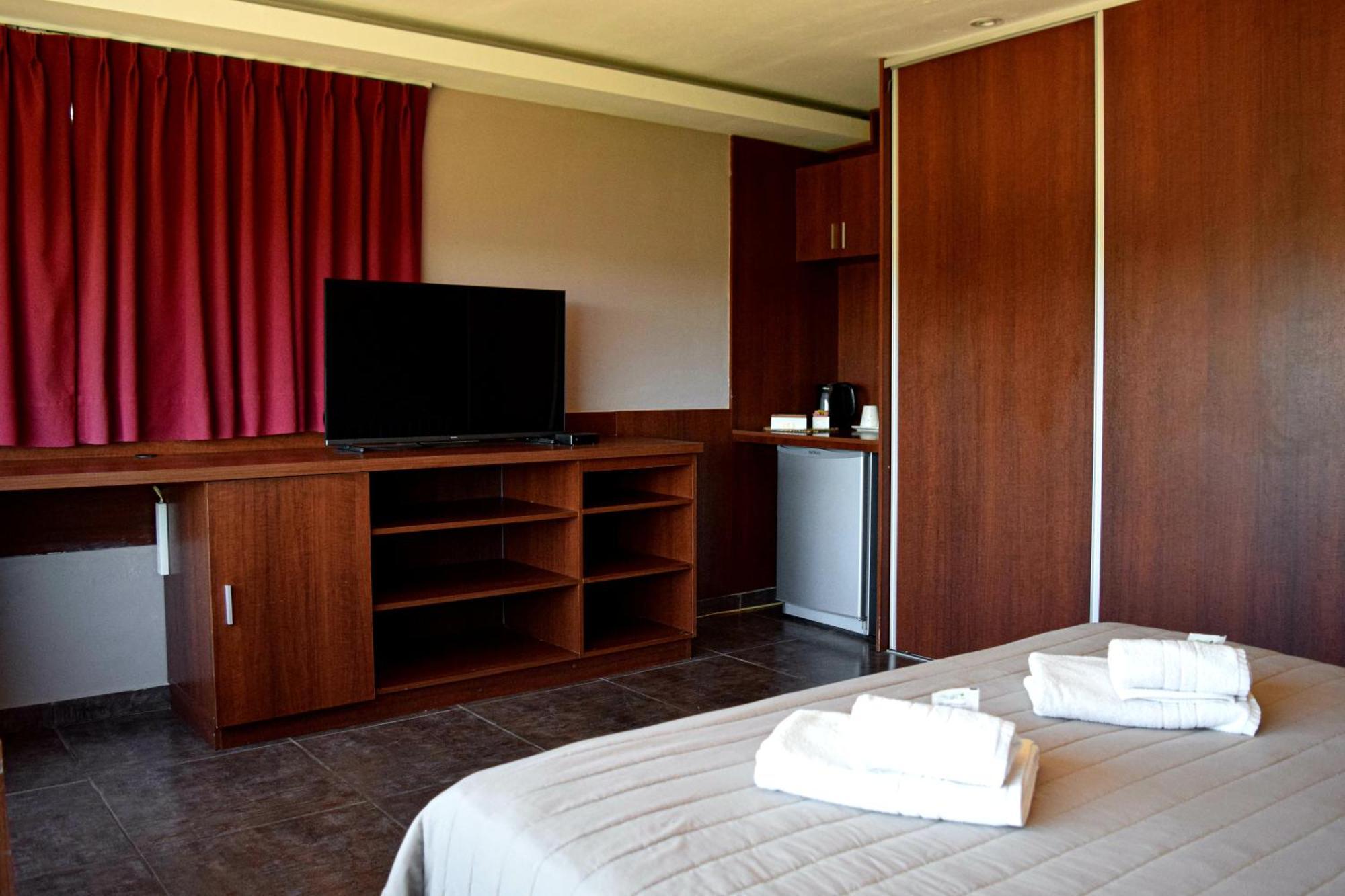Alamo Hotel Villa Carlos Paz Zewnętrze zdjęcie